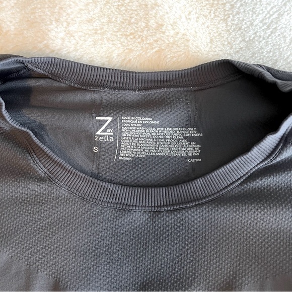 Zella Workout Top🤍 - Picture 10 of 12